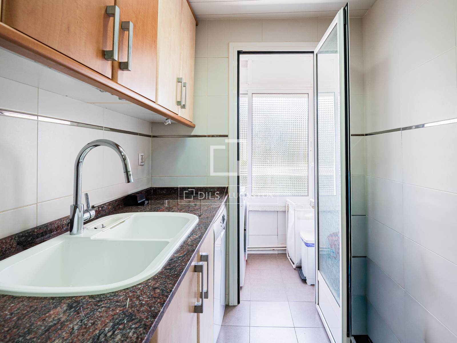 Apartment à Gava, Barcelona, Espagne 3 chambres, 116 m2 No. 161389