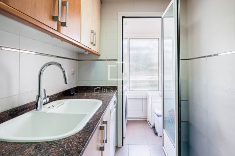 Lägenhet till salu i Gava, Barcelona, Spanien 3 sovrum, 116 kvm. Nr. 161389 - foto 13