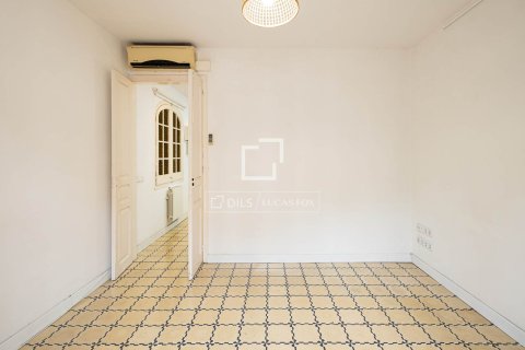 Lägenhet till salu i Barcelona, Spanien 2 sovrum, 68 kvm. Nr. 161385 - foto 5
