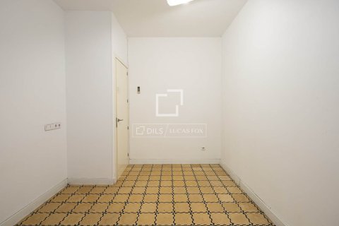 Lägenhet till salu i Barcelona, Spanien 2 sovrum, 68 kvm. Nr. 161385 - foto 24