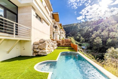 Villa for sale in Sitges, Barcelona, Spain 4 bedrooms, 288 sq.m. No. 161388 - photo 27