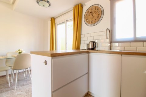 Townhouse zum Verkauf in Cabo Roig, Alicante, Spanien 2 Schlafzimmer, 64 m2 Nr. 145371 - Foto 3