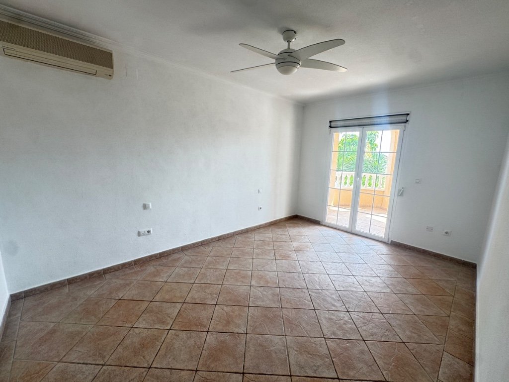 Villa in Alicante, Spanien 3 Schlafzimmer, 125 m2 Nr. 145372