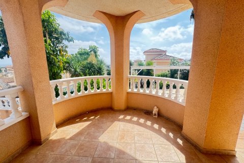 Huvila myytävänä Alicante, Espanja, 3 makuuhuonetta, 125 m2 No. 145372 - kuva 18