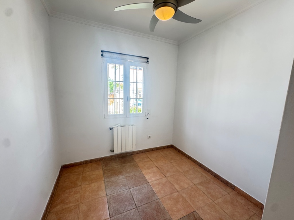 Villa in Alicante, Spanien 3 Schlafzimmer, 125 m2 Nr. 145372