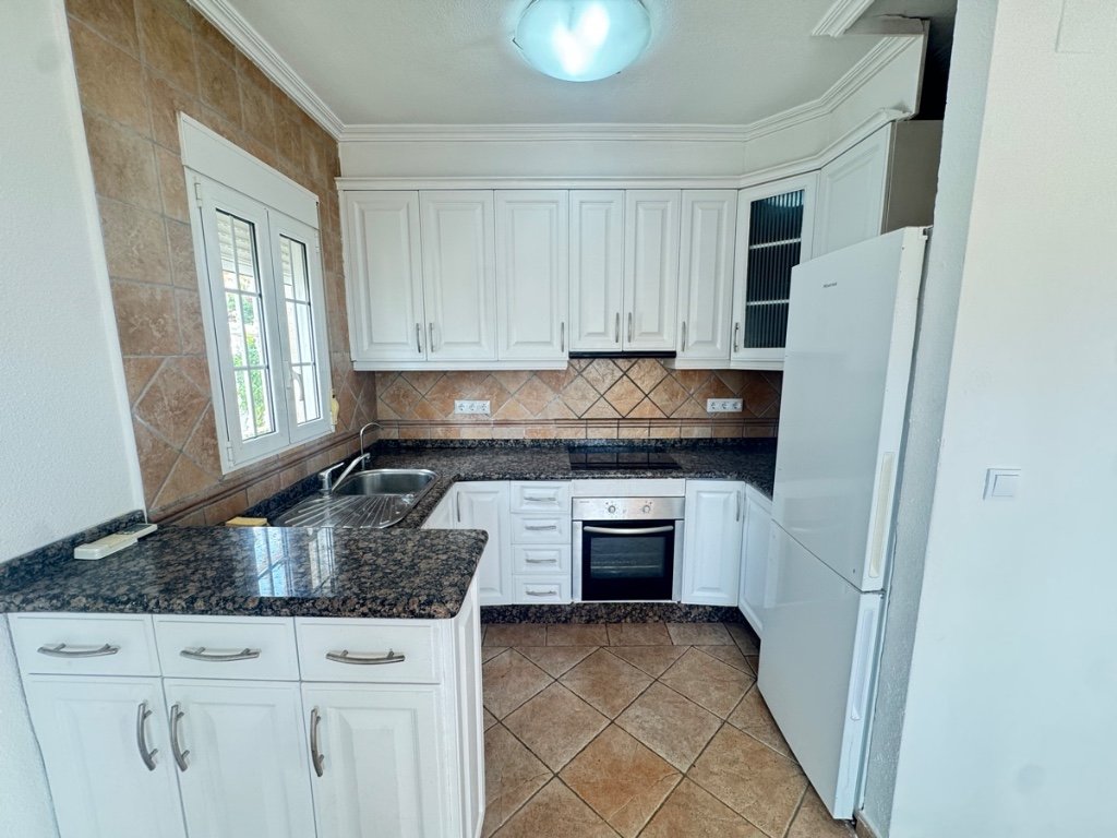 Villa in Alicante, Spanien 3 Schlafzimmer, 125 m2 Nr. 145372