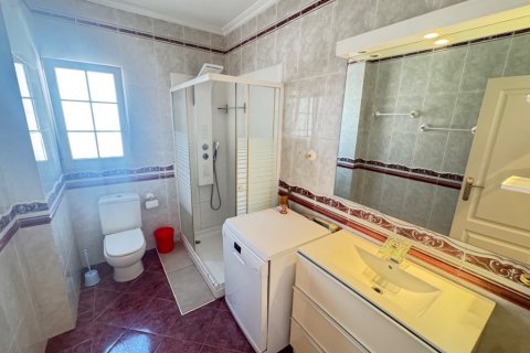Huvila myytävänä Alicante, Espanja, 3 makuuhuonetta, 125 m2 No. 145372 - kuva 8