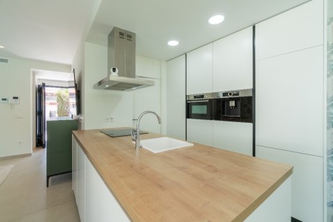 Villa till salu i Los Balcones, Alicante, Spanien 3 sovrum, 127 kvm. Nr. 145370 - foto 21