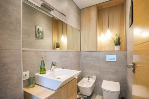 Villa en venta en La Zenia, Alicante, España 3 dormitorios, 72 m2 No. 145369 - foto 20