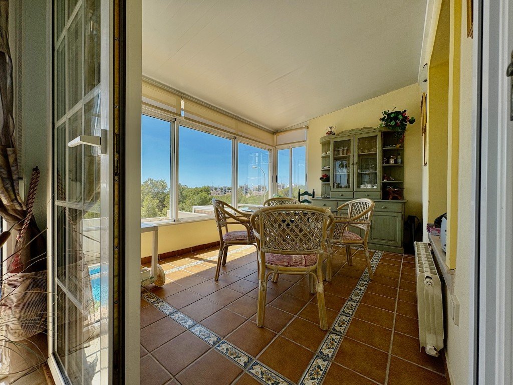 Villa à Villamartin, Alicante, Espagne 2 chambres, 160 m2 No. 145366