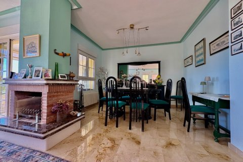 Villa till salu i Villamartin, Alicante, Spanien 2 sovrum, 160 kvm. Nr. 145366 - foto 13