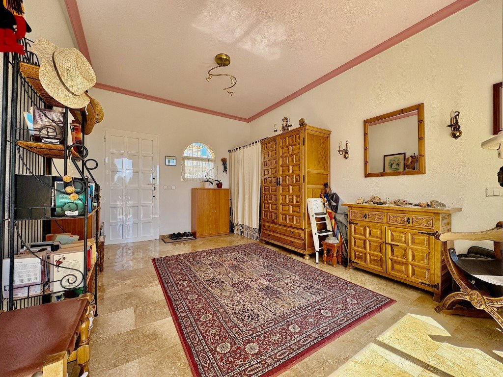Villa à Villamartin, Alicante, Espagne 2 chambres, 160 m2 No. 145366