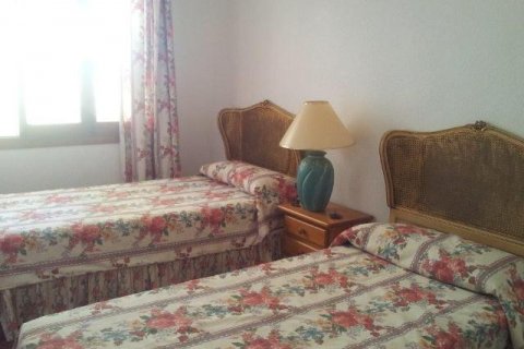 Villa in vendita Alicante, Spagna 6 camere da letto, 250 mq. N° 115025 - foto 7