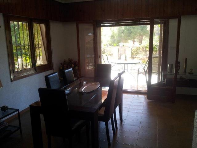 Villa i Dehesa De Campoamor, Alicante, Spanien 6 sovrum, 250 kvm. Nr. 115025