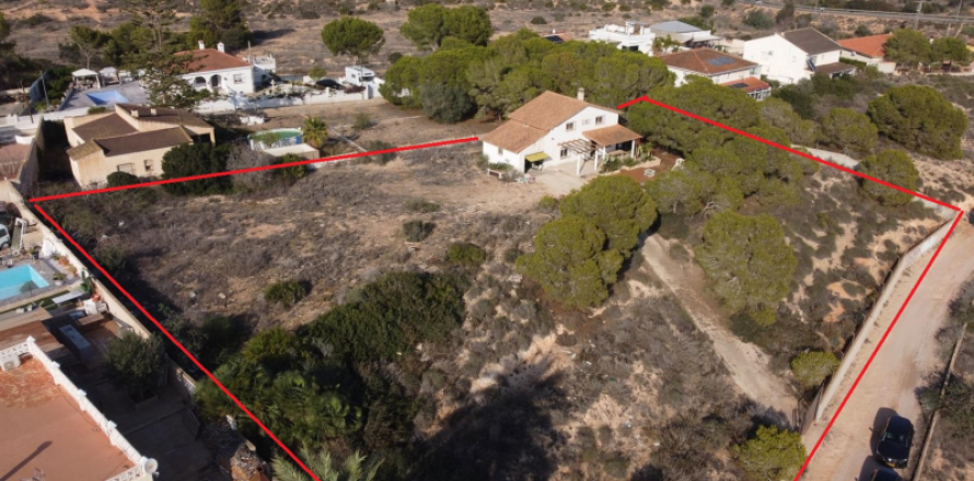 Villa Alicante, Spanien 3 Schlafzimmer, 185 m2 Nr. 115021