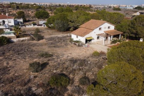 Villa zum Verkauf Alicante, Spanien 3 Schlafzimmer, 185 m2 Nr. 115021 - Foto 4