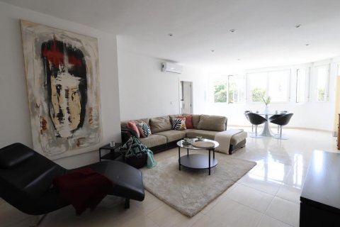 Dzīvoklis pārdošanā Torrevieja, Alicante, Spānijā 3 istabas, 110 m2 Nr. 114537 - attēls 21