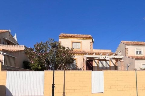 Продажа дуплекса в Полоп, Аликанте, Испания 3 спальни, 183м2 №180101 - фото 3
