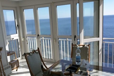 Apartment for sale Torrevieja, Alicante, Spain 4 bedrooms, 122 sq.m. No. 117113 - photo 9