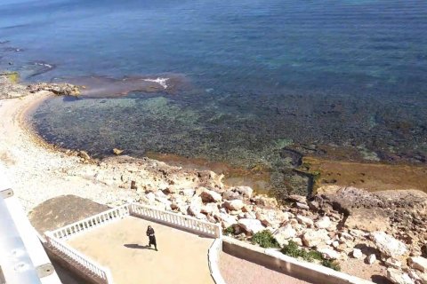 Apartment for sale Torrevieja, Alicante, Spain 4 bedrooms, 122 sq.m. No. 117113 - photo 8