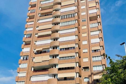 Продажа квартиры в Бенидорм, Аликанте, Испания 2 спальни, 120м2 №117117 - фото 21