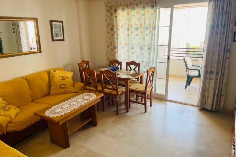 Продажа квартиры в Бенидорм, Аликанте, Испания 2 спальни, 120м2 №117117 - фото 2