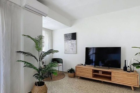 Продажа квартиры в Аликанте, Испания 3 спальни, 117м2 №179780 - фото 2