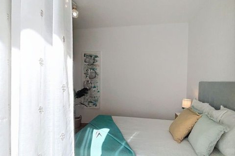 Продажа квартиры в Аликанте, Испания 3 спальни, 117м2 №179780 - фото 24