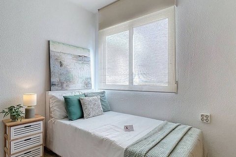 Продажа квартиры в Аликанте, Испания 3 спальни, 117м2 №179780 - фото 18