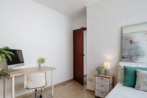 Продажа квартиры в Аликанте, Испания 3 спальни, 117м2 №179780 - фото 21