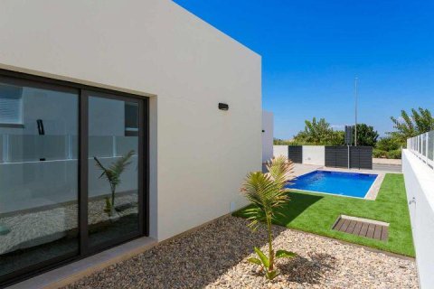 Duplex for sale Daya Nueva, Alicante, Spain 3 bedrooms, 108 sq.m. No. 133997 - photo 27