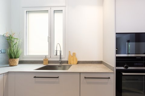 Apartment à vendre Barcelona, Espagne, 3 chambres, 82 m2 No. 133993 - photo 8