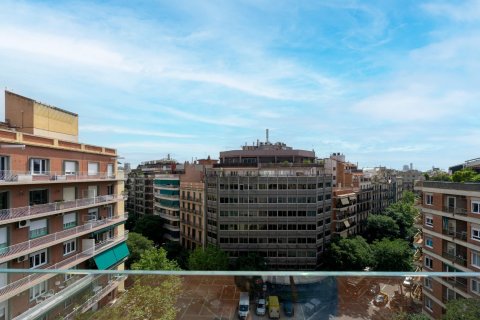 Apartment à vendre Barcelona, Espagne, 3 chambres, 82 m2 No. 133993 - photo 18