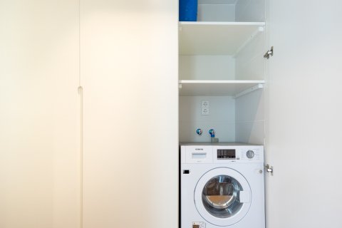 Apartment à vendre Barcelona, Espagne, 3 chambres, 82 m2 No. 133992 - photo 12