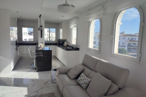 Apartamento en venta en Murcia, España 2 dormitorios, No. 146755 - foto 1