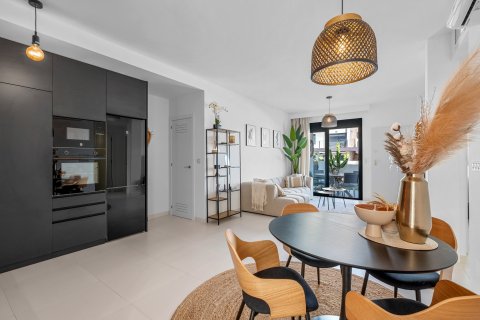 Apartment à vendre à San Miguel de Salinas, Alicante, Espagne, 2 chambres, 65 m2 No. 140471 - photo 8