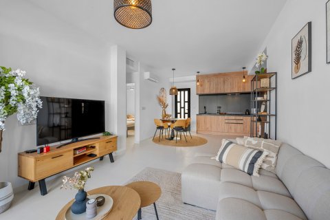 Apartment à vendre à San Miguel de Salinas, Alicante, Espagne, 2 chambres, 65 m2 No. 140471 - photo 10