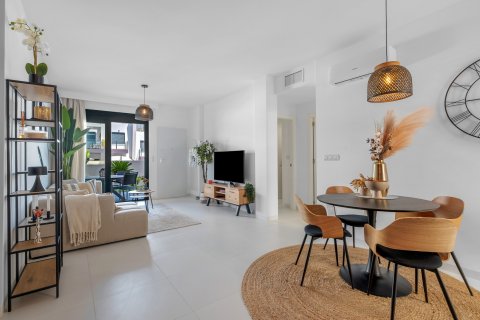 Apartment à vendre à San Miguel de Salinas, Alicante, Espagne, 2 chambres, 65 m2 No. 140471 - photo 11