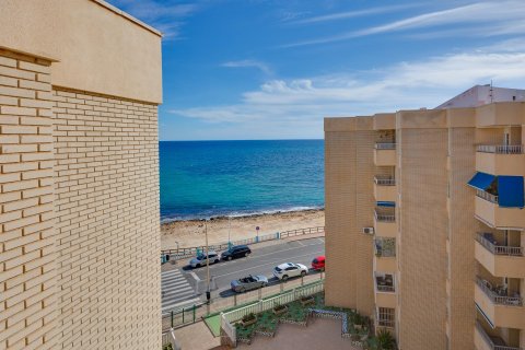 Apartamento en venta en Torrevieja, Alicante, España 2 dormitorios,  No. 140468 - foto 21