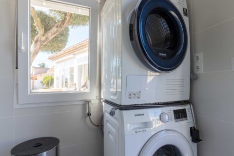 Finca à vendre à Albatera, Alicante, Espagne, 3 chambres, 167 m2 No. 140474 - photo 23