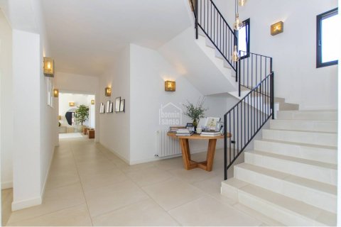 Huvila myytävänä Mahon, Menorca, Espanja, 6 makuuhuonetta, 800 m2 No. 181697 - kuva 7