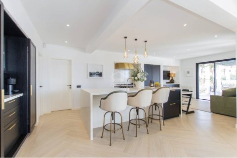 Huvila myytävänä Mahon, Menorca, Espanja, 6 makuuhuonetta, 800 m2 No. 181697 - kuva 6