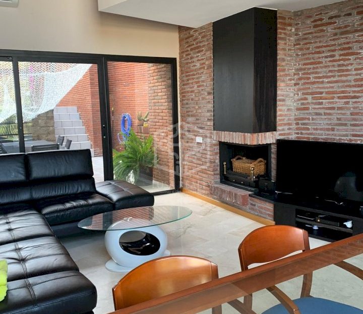 Villa à Castelldefels, Barcelona, Espagne 5 chambres, 332 m2 No. 181698
