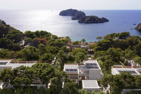 Land plot for sale in Santa Ponsa, Mallorca, Spain No. 143463 - photo 1
