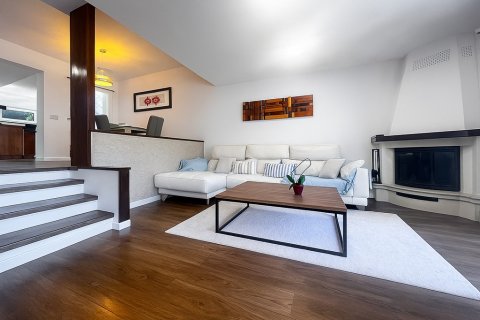 Bliźniak w Portals Nous, Mallorca, Hiszpania 3 sypialnie, 269 mkw. nr 143464 – zdjęcie 16