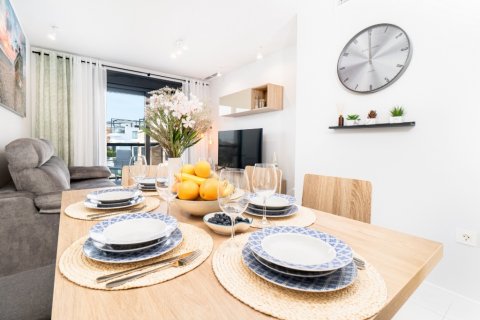 Wohnung zum Verkauf in Mil Palmeras, Alicante, Spanien 2 Schlafzimmer, 80 m2 Nr. 145209 - Foto 6