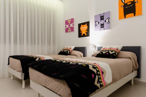 Villa for sale in Campoamor, Alicante, Spain 4 bedrooms, 322 sq.m. No. 165428 - photo 8