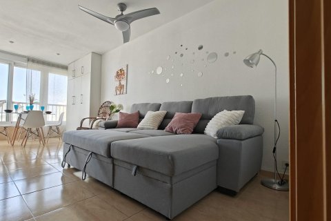 Huoneisto Benidorm, Alicante, Espanja 55 m2 No. 165430