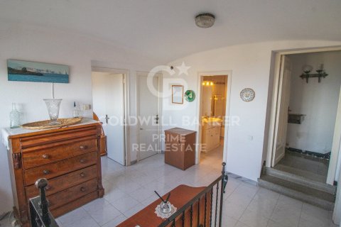 House for sale in Begur, Girona, Spain 5 bedrooms, 290 sq.m. No. 160373 - photo 14