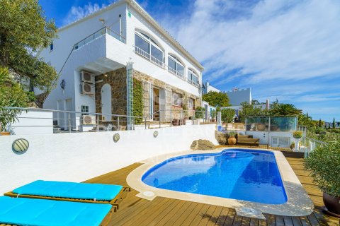 Продажа виллы в Розы, Герона, Испания 5 спален, 281м2 №160369 - фото 6